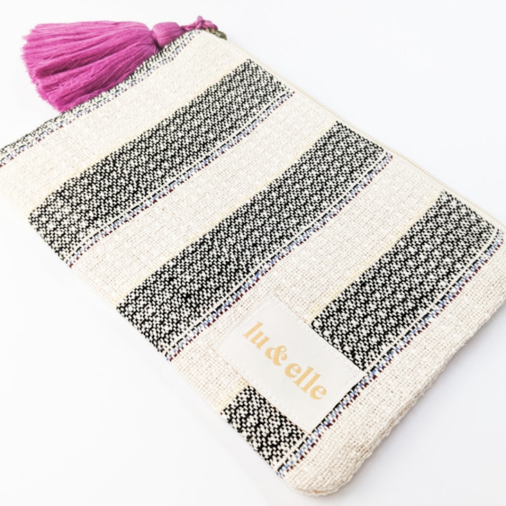 NWT Lu & Elle Matador Handmade Striped Pouch - Picture 2 of 3